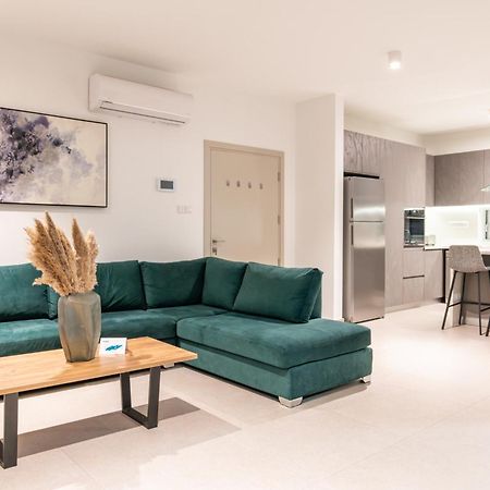 Venus Apartment Ларнака Екстериор снимка